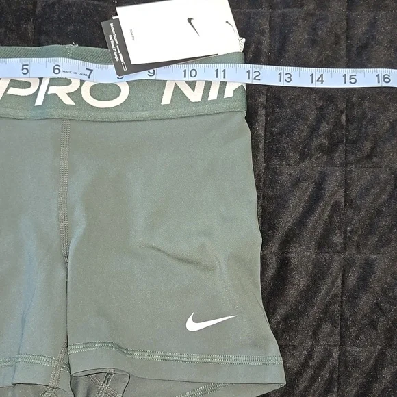 NikePro 3in ShortsNikeVintage Green/White SZ:XS NEW - Picture 5 of 10
